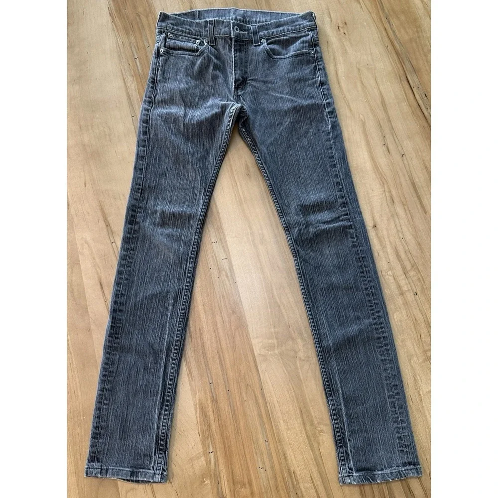 Levi's 511 Skinny Fit‎ Jeans 32x 34 (Actual 33